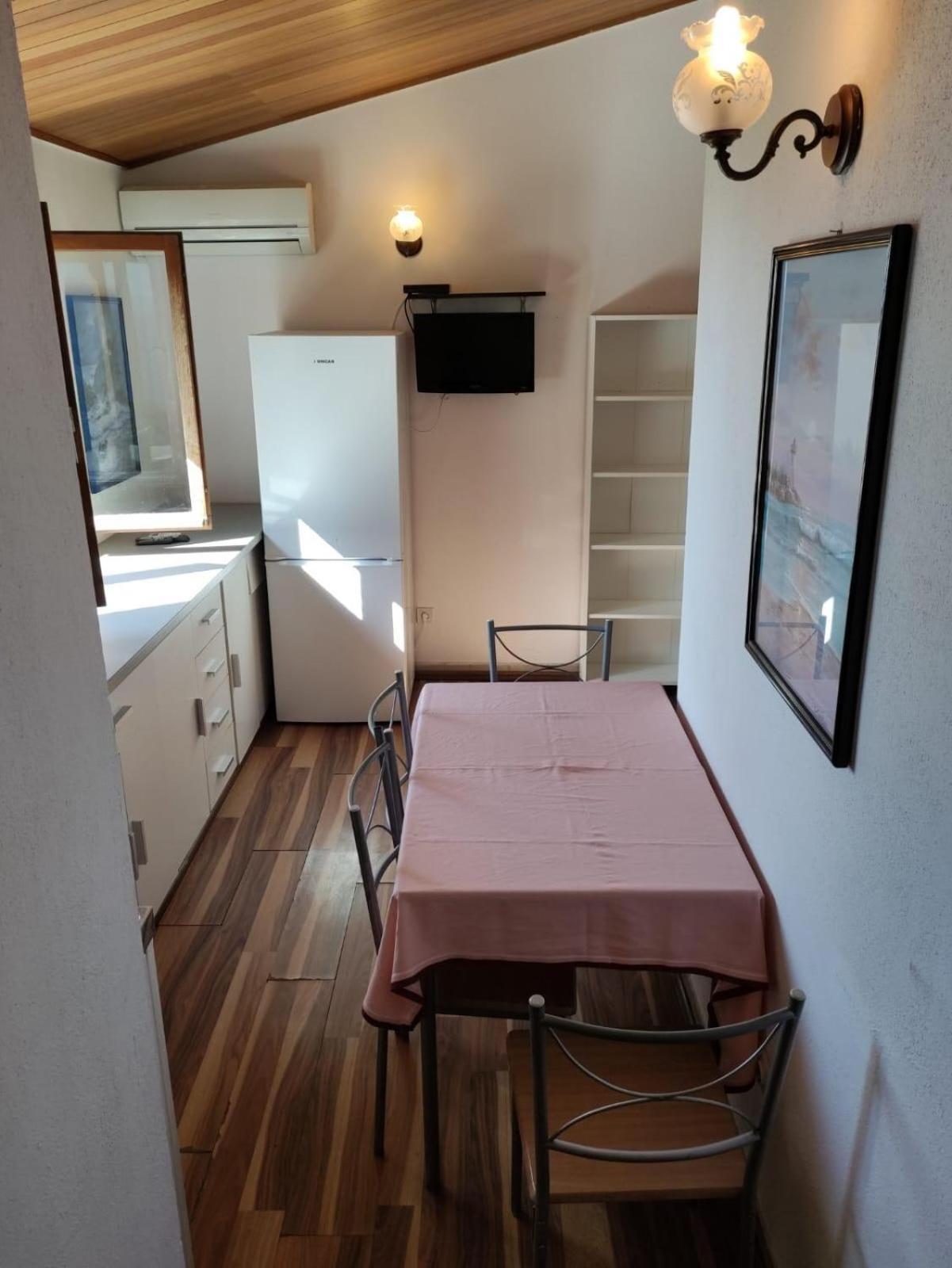 Apartments With A Parking Space Brela, Makarska - 18495 Экстерьер фото