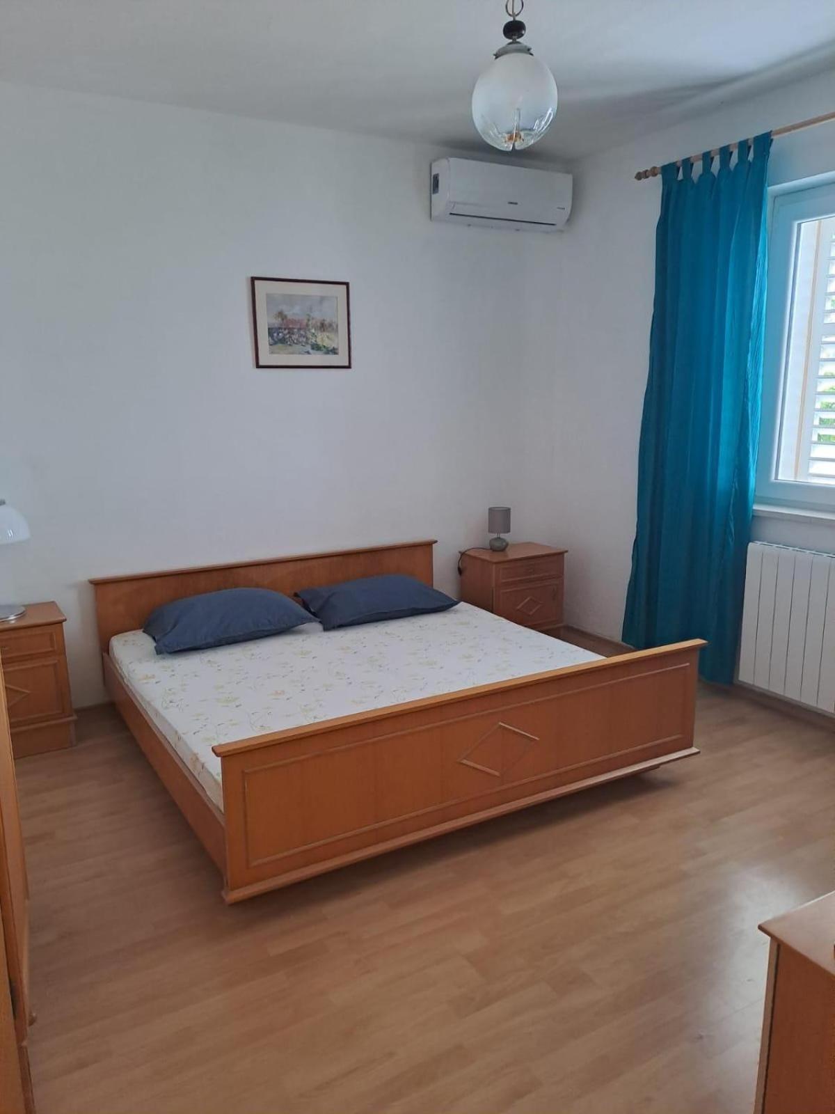 Apartments With A Parking Space Brela, Makarska - 18495 Экстерьер фото