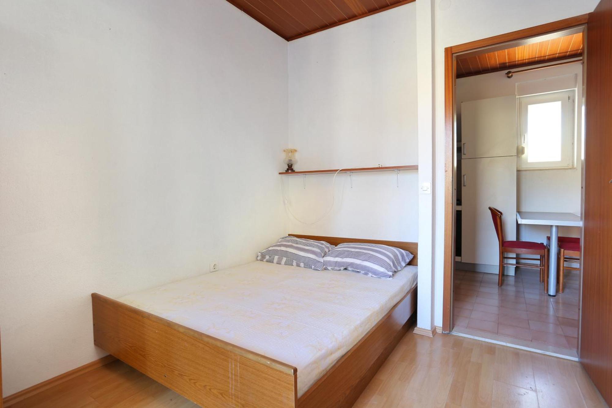 Apartments With A Parking Space Brela, Makarska - 18495 Номер фото